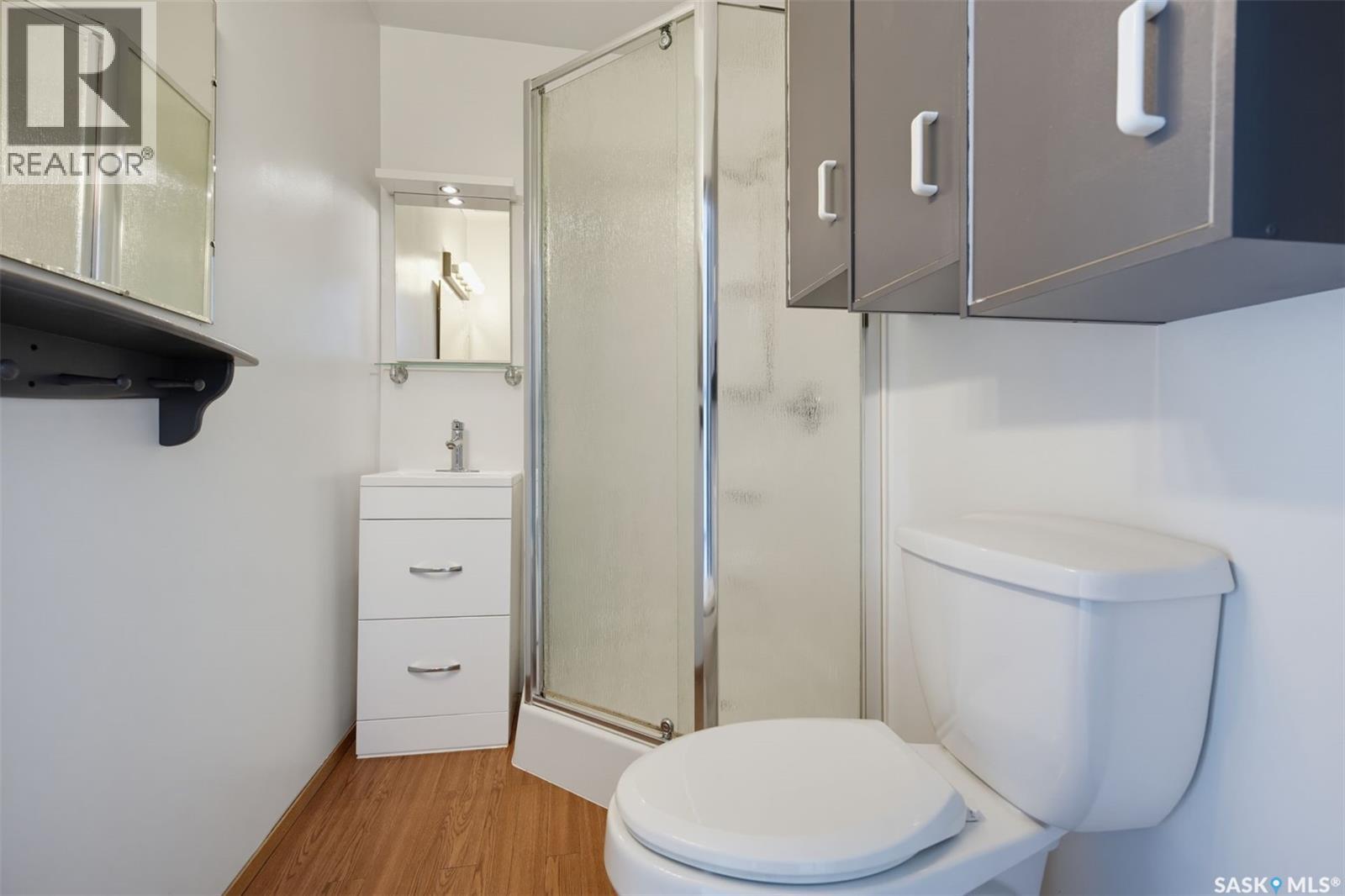 11 Summerfeldt DRIVE - 24