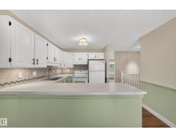 17206 Callingwood Rd Nw, Edmonton, AB T5T5P1 Photo 13