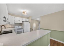 17206 Callingwood Rd Nw, Edmonton, AB T5T5P1 Photo 14