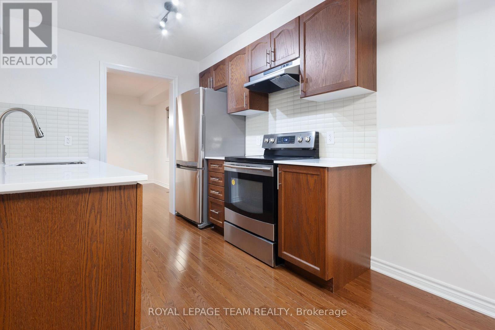 2619 Baynes Sound Way — photo 15