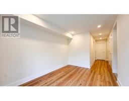 Bathroom - A/b - 238 Lebreton Street N, Ottawa, ON K1R7J3 Photo 7