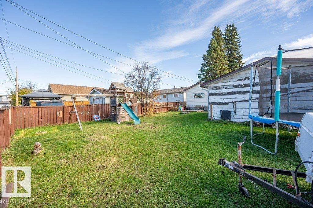 4820 49 ST - 47