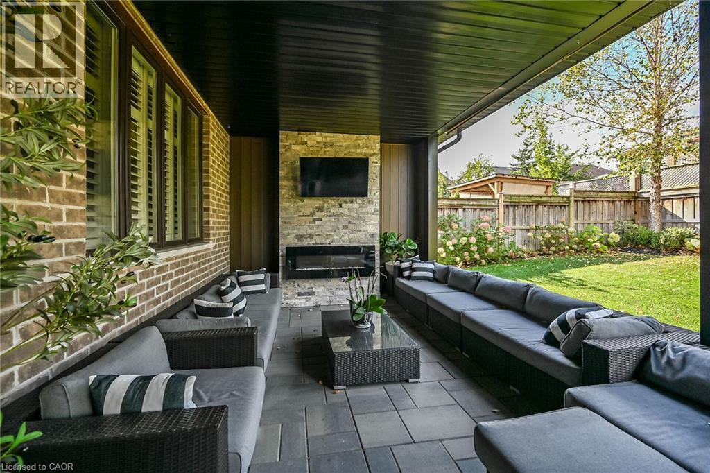 5083 ST GEORGE'S Drive - 40