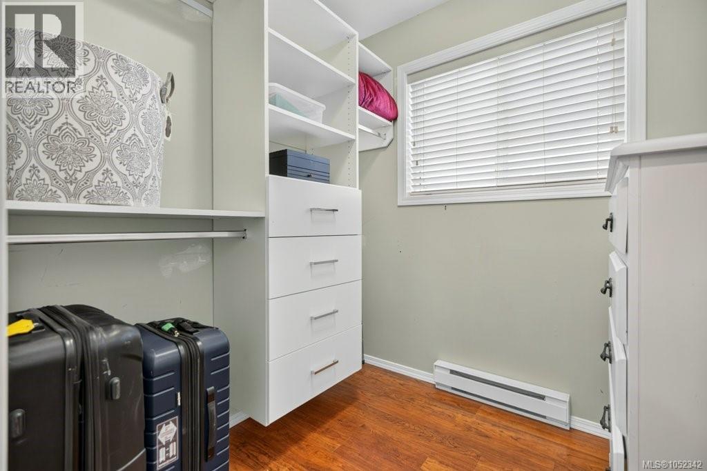 1286 Noel Ave - 38