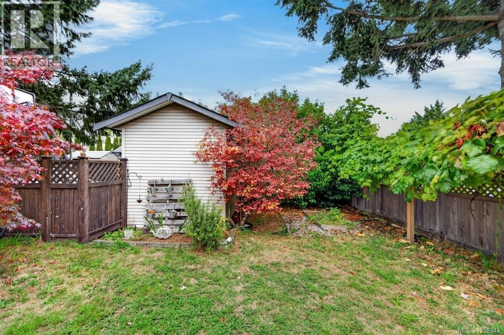 1286 Noel Ave - Image 44