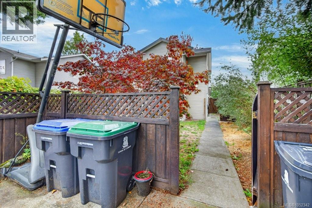1286 Noel Ave - Image 57