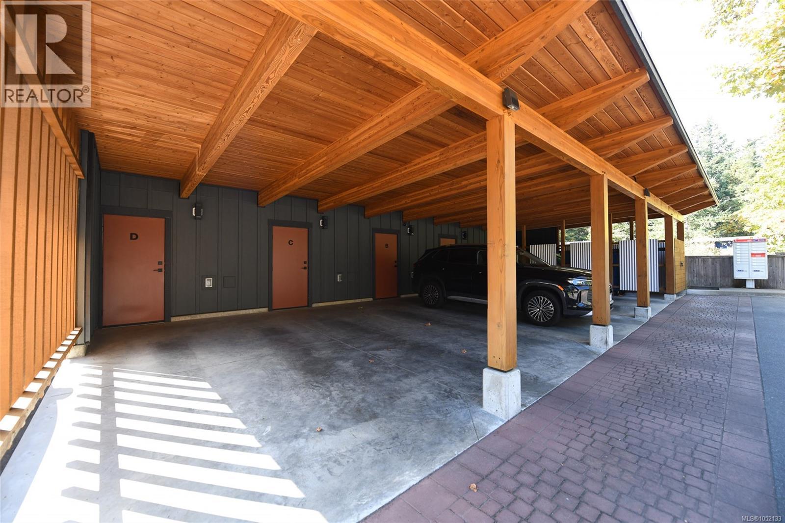Private Covered Parking & Storage