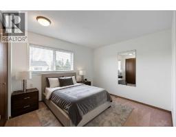 5608 Rundlehorn Drive NE - photo 13