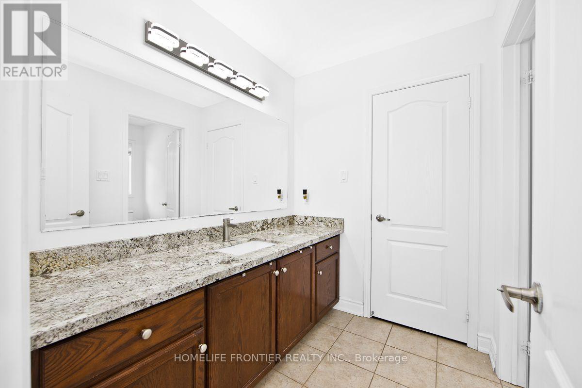 18 Hopkins Crescent, Bradford West Gwillimbury, ON photo 27