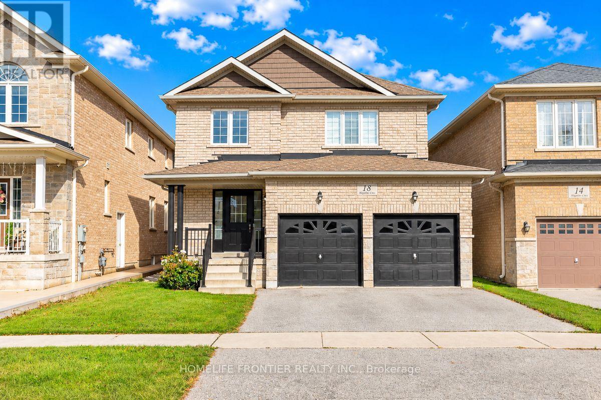 18 Hopkins Crescent, Bradford West Gwillimbury, ON photo 3
