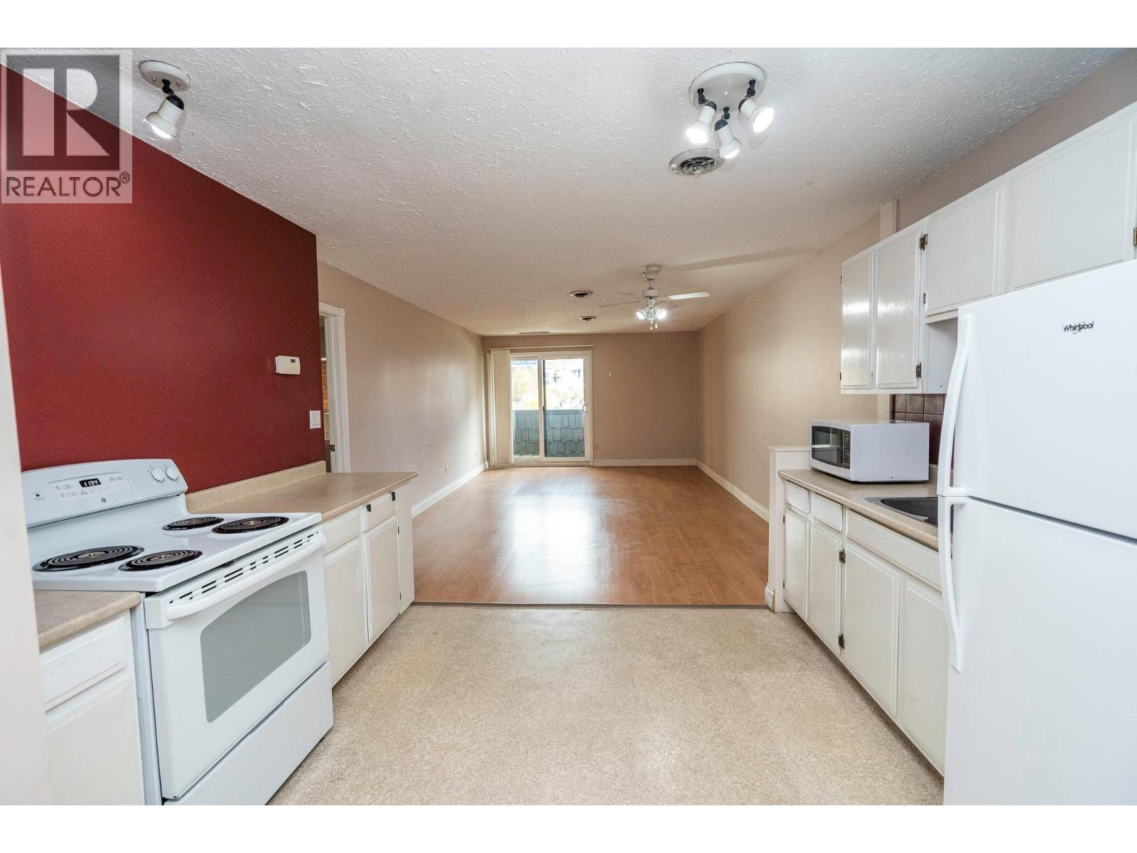 1665 Ufton Court Unit# 220, Kelowna