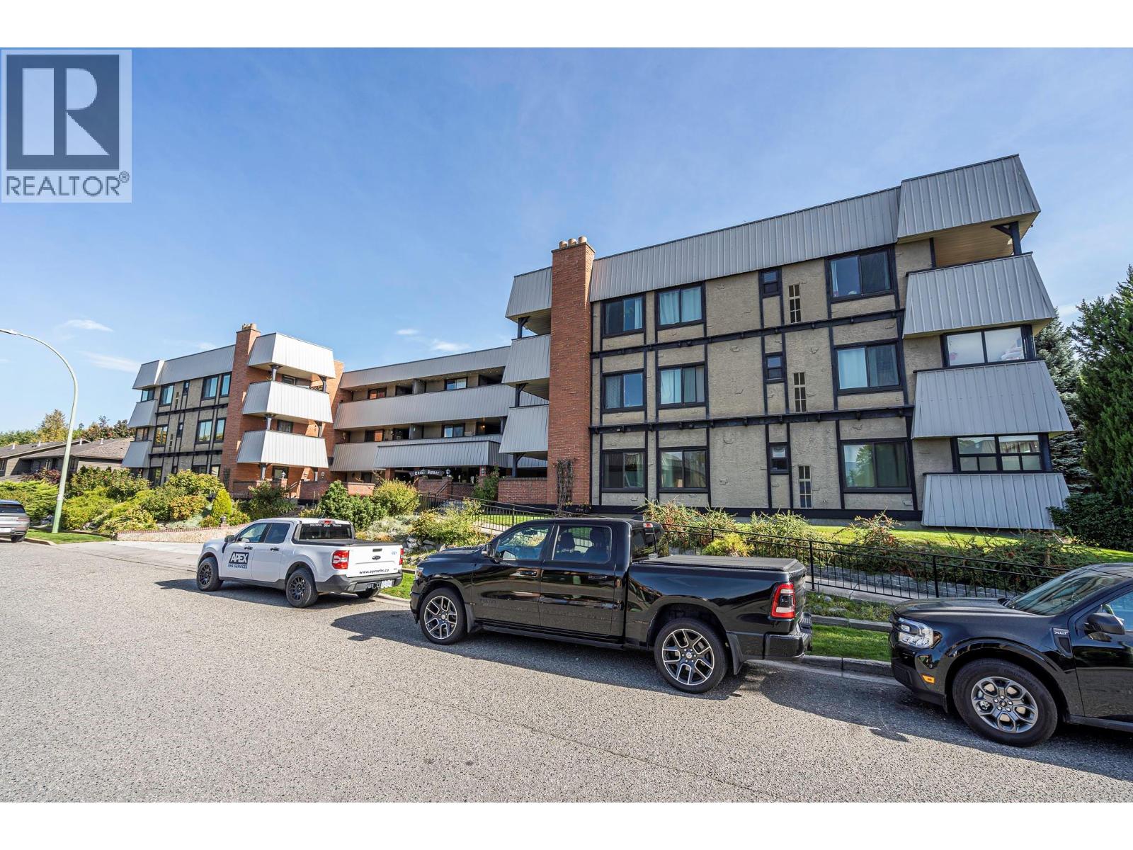 1665 Ufton Court Unit# 220, Kelowna