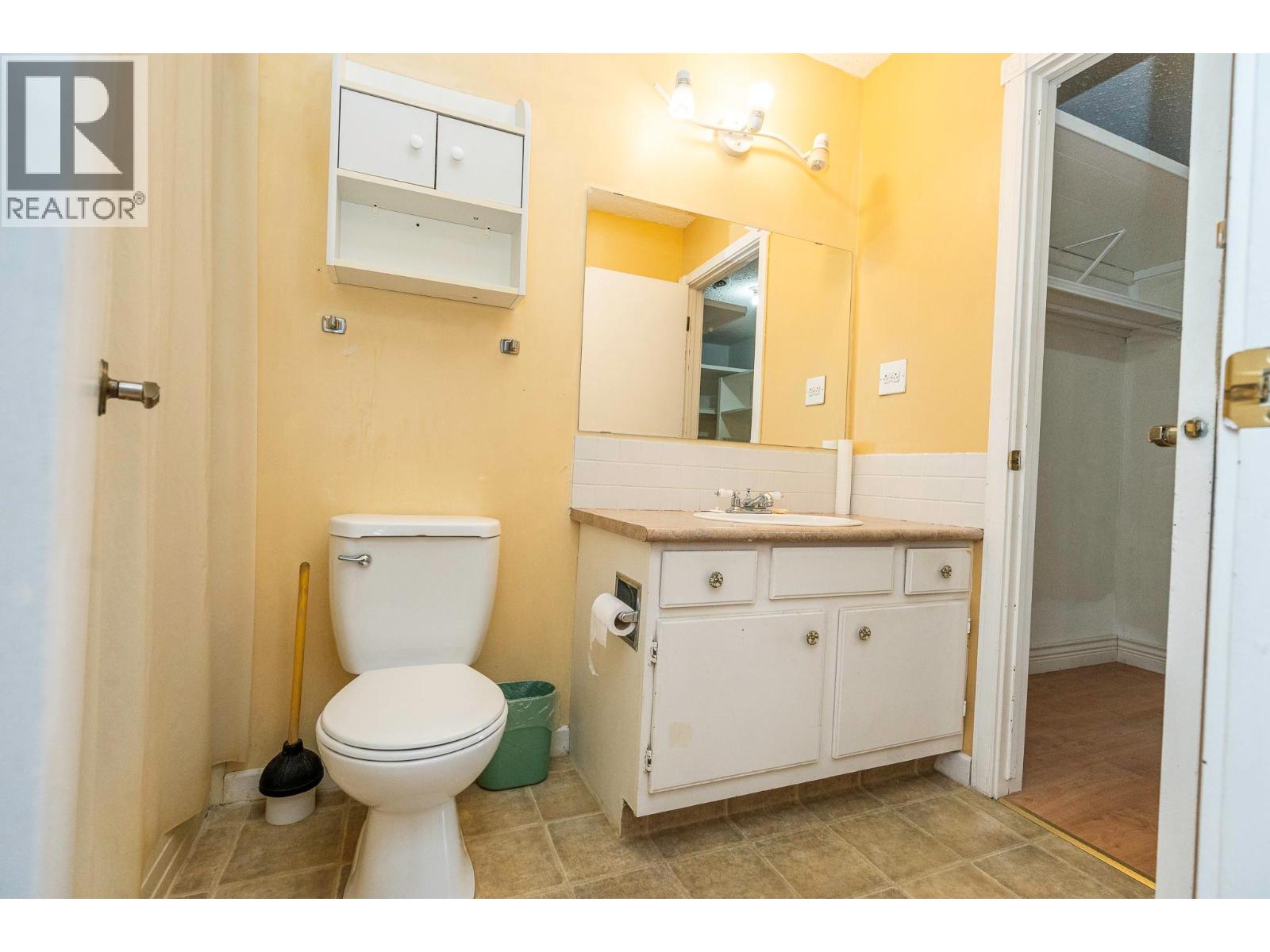 1665 Ufton Court Unit# 220, Kelowna