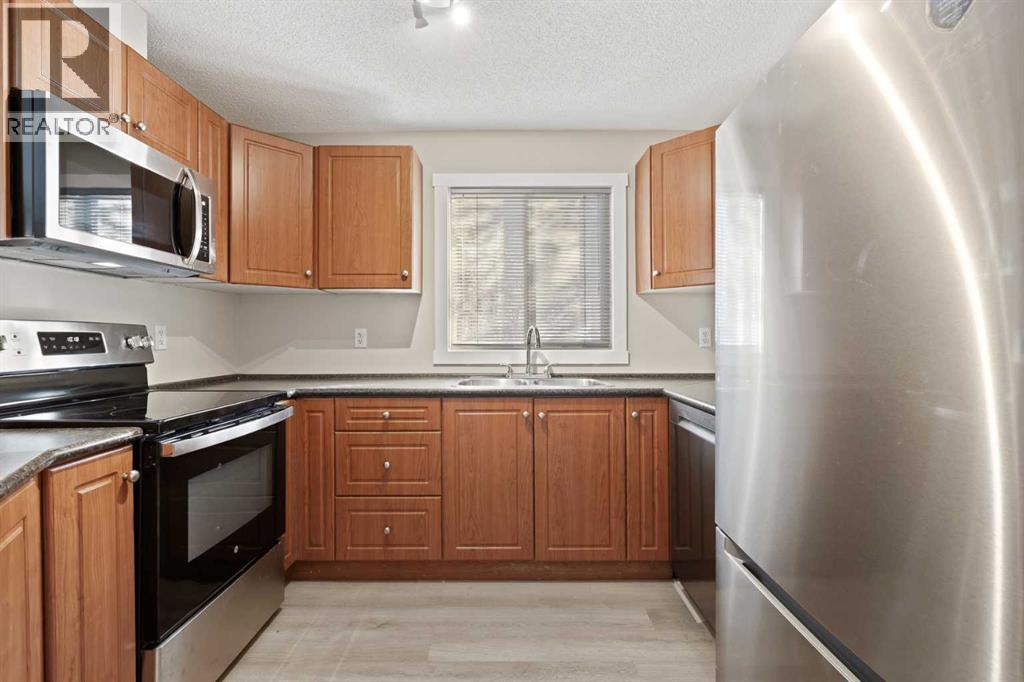 #4222 60 Panatella Street NW - 18