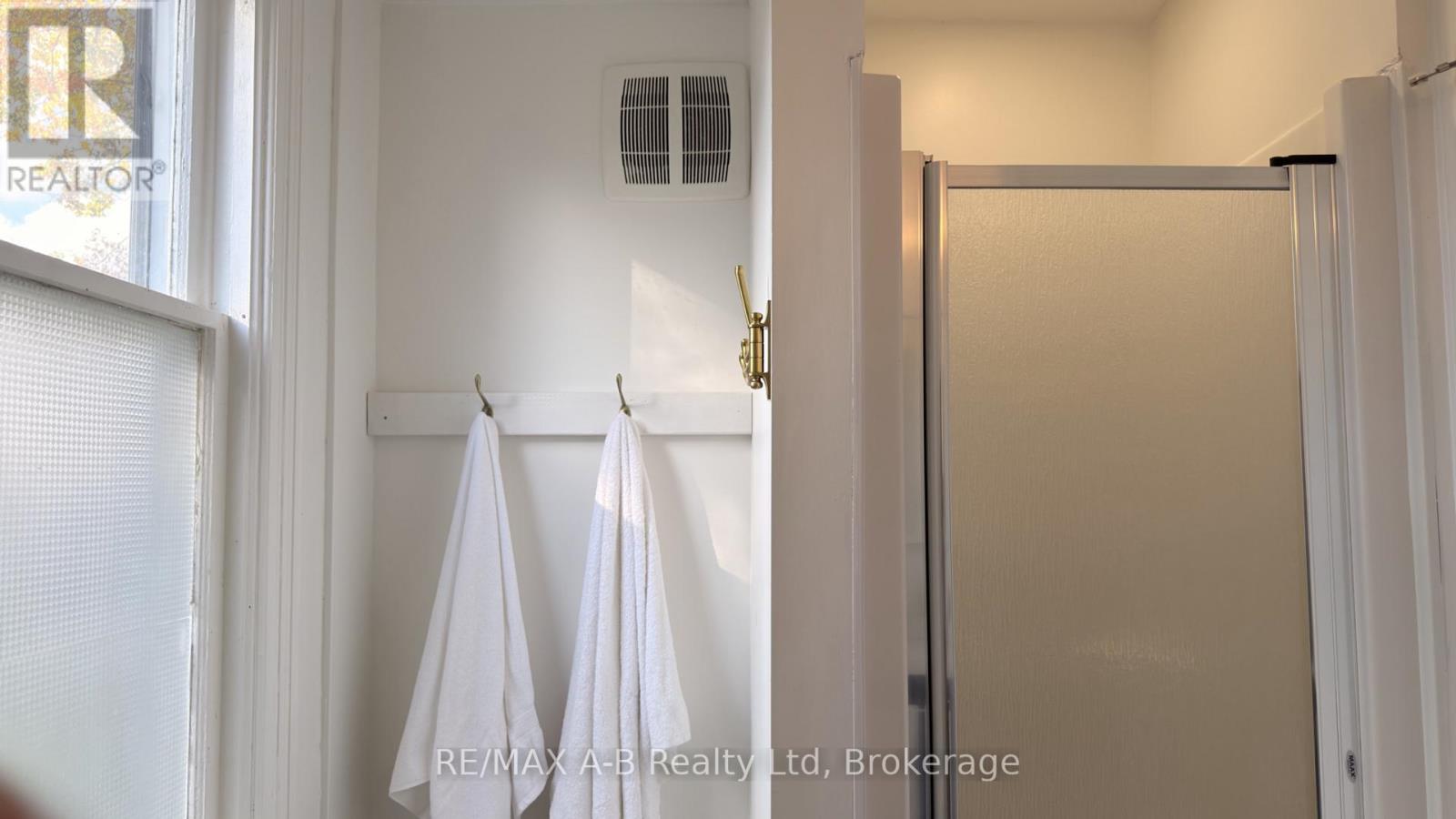 92 East Gore Street — photo 16