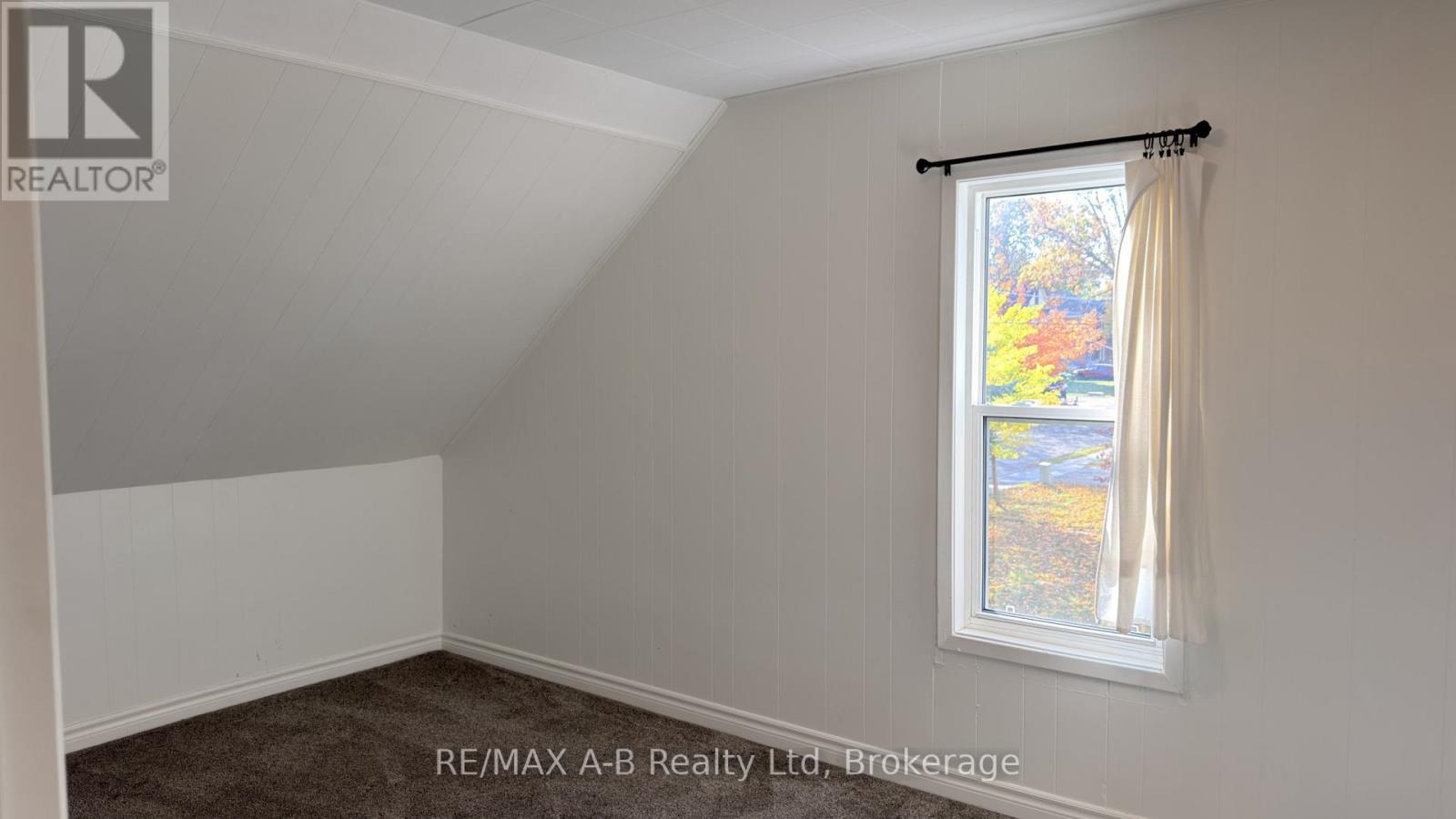 92 East Gore Street — photo 23