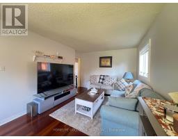 Primary Bedroom - 2541 Scarth Court, Mississauga, ON L5M5L2 Photo 6