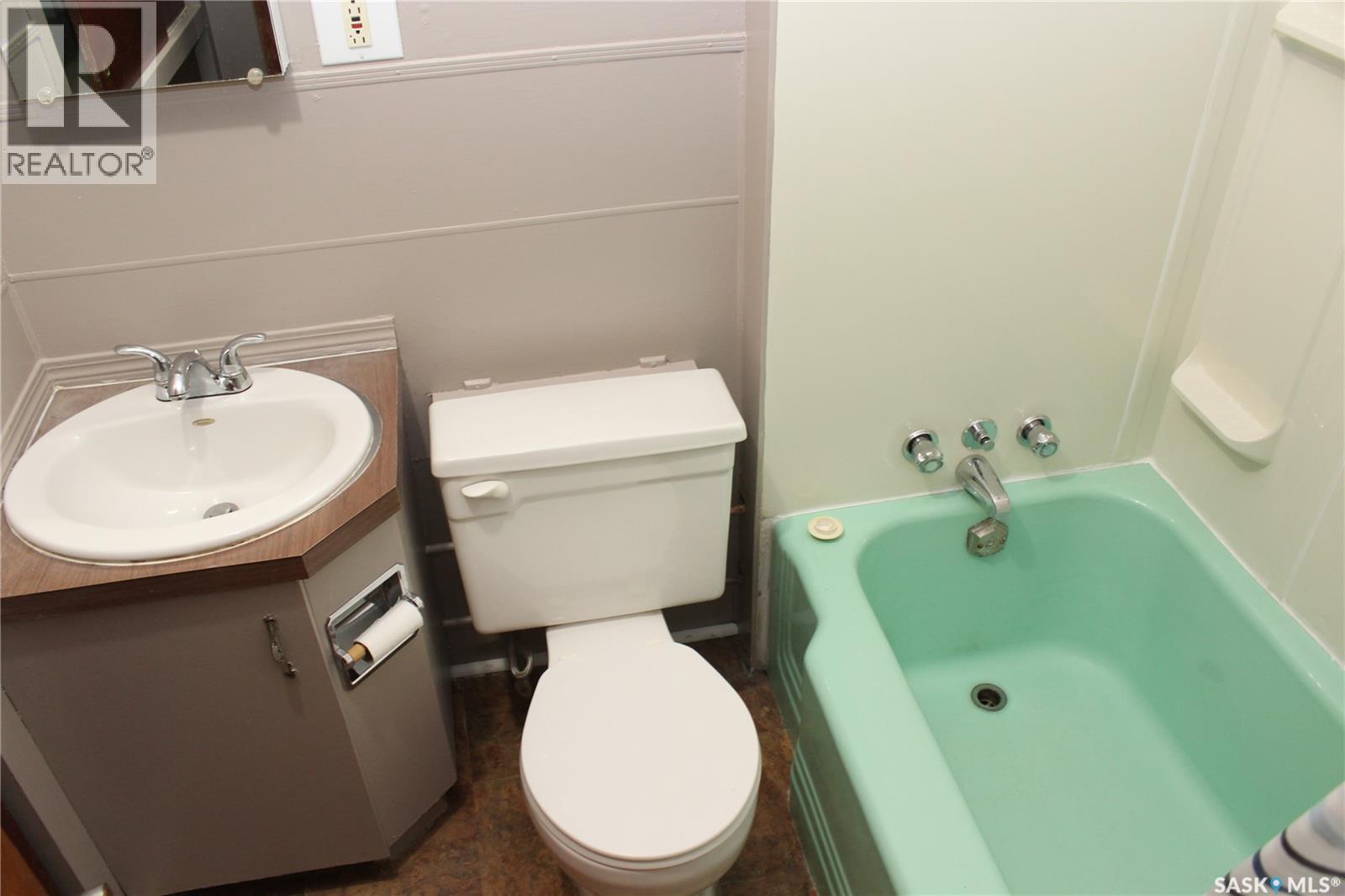 1728 CONNAUGHT STREET, Regina — photo 11
