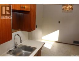 1728 Connaught Street, Regina, SK S4T4T2 Photo 10