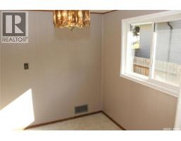1728 Connaught Street, Regina, SK S4T4T2 Photo 12