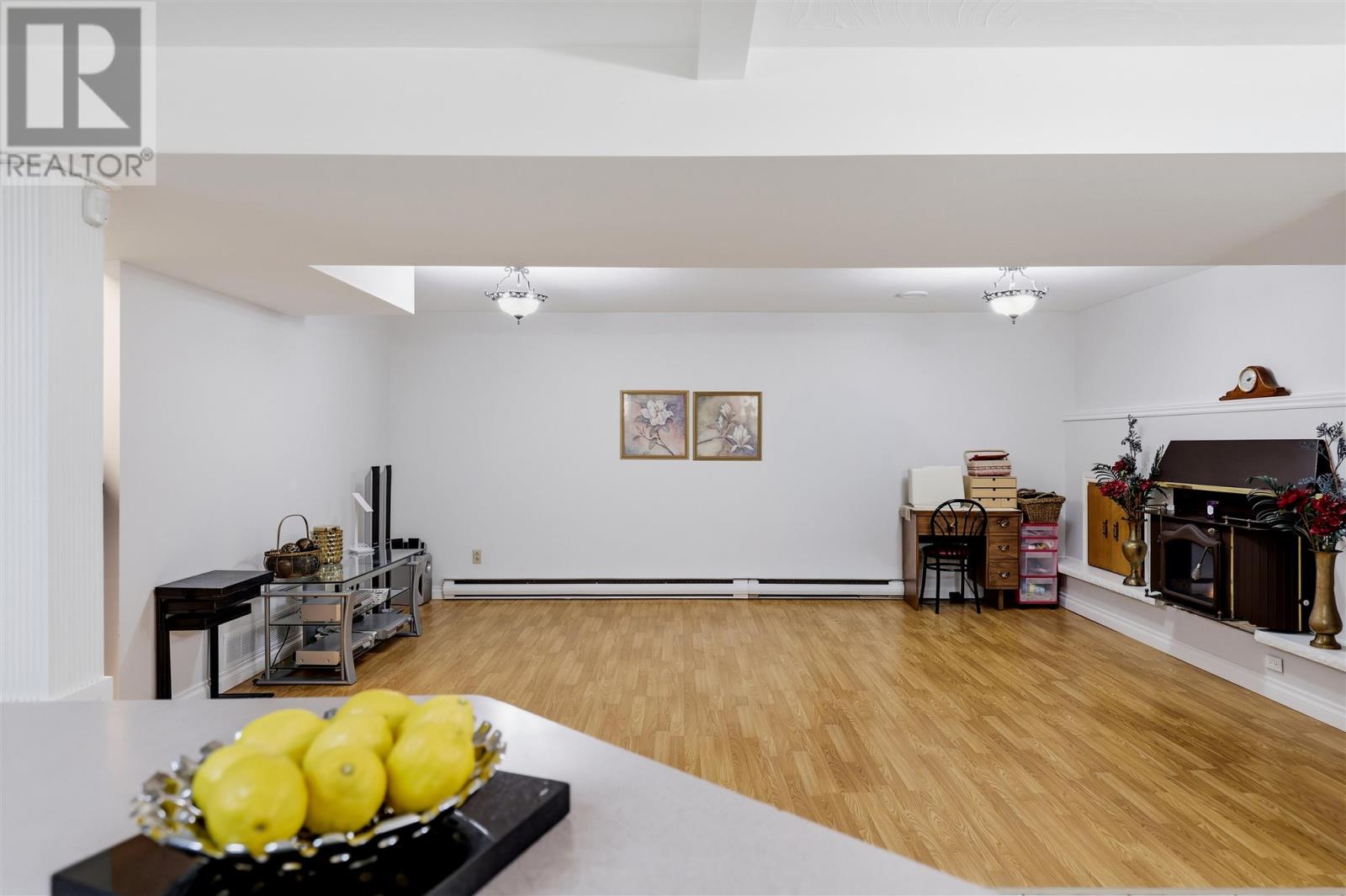 305 Reid ST - 26