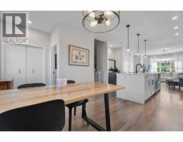 44 D'arcy Boulevard - photo 13