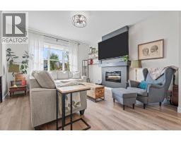 44 D'arcy Boulevard - photo 6