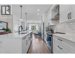 44 D'arcy Boulevard - photo 12