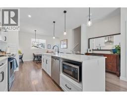 44 D'arcy Boulevard - photo 11