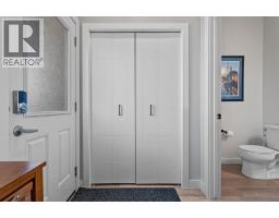 44 D'arcy Boulevard - photo 17