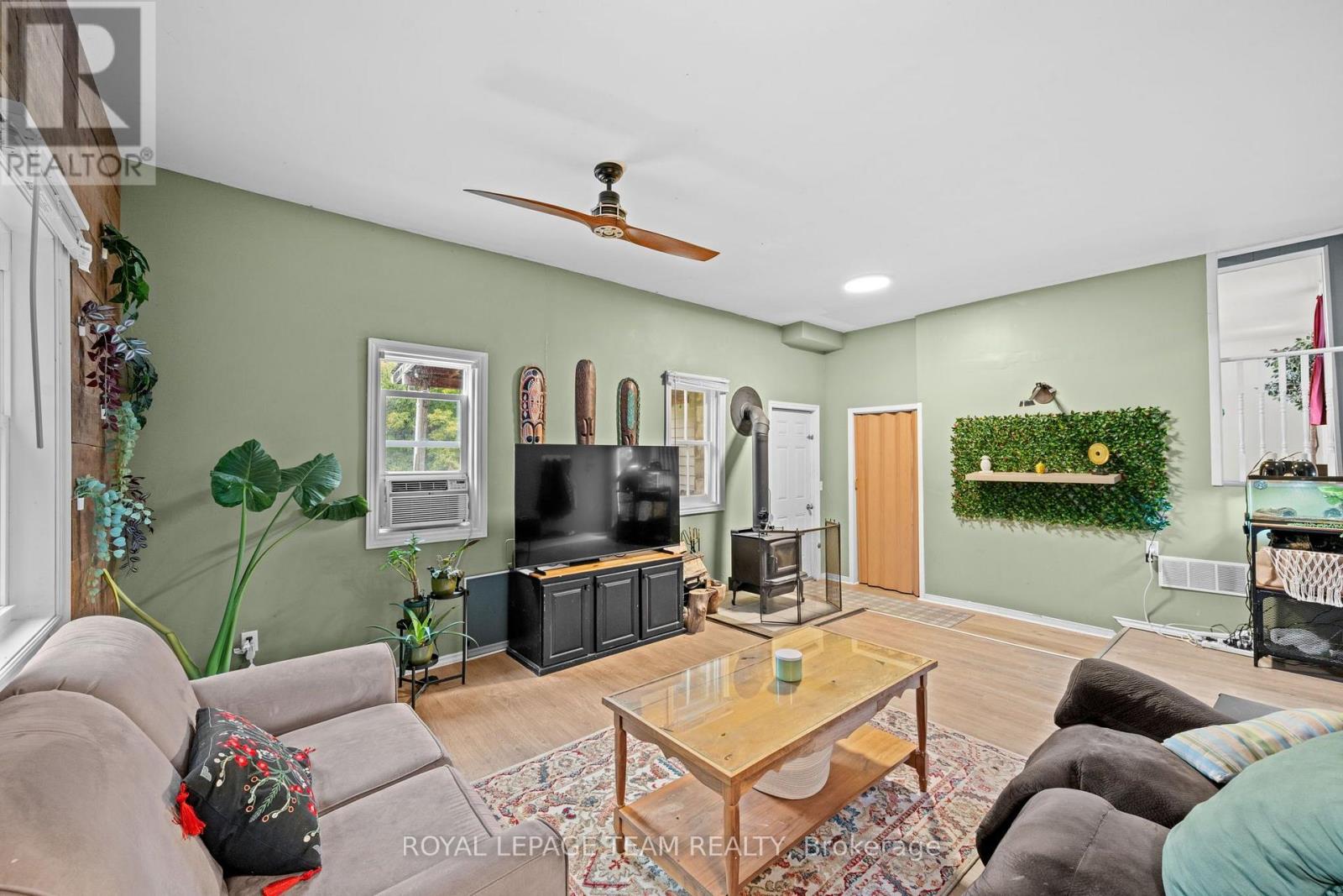 4122 Broadway Street — photo 22