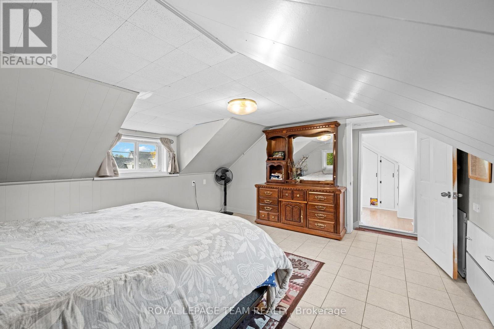4122 Broadway Street — photo 24
