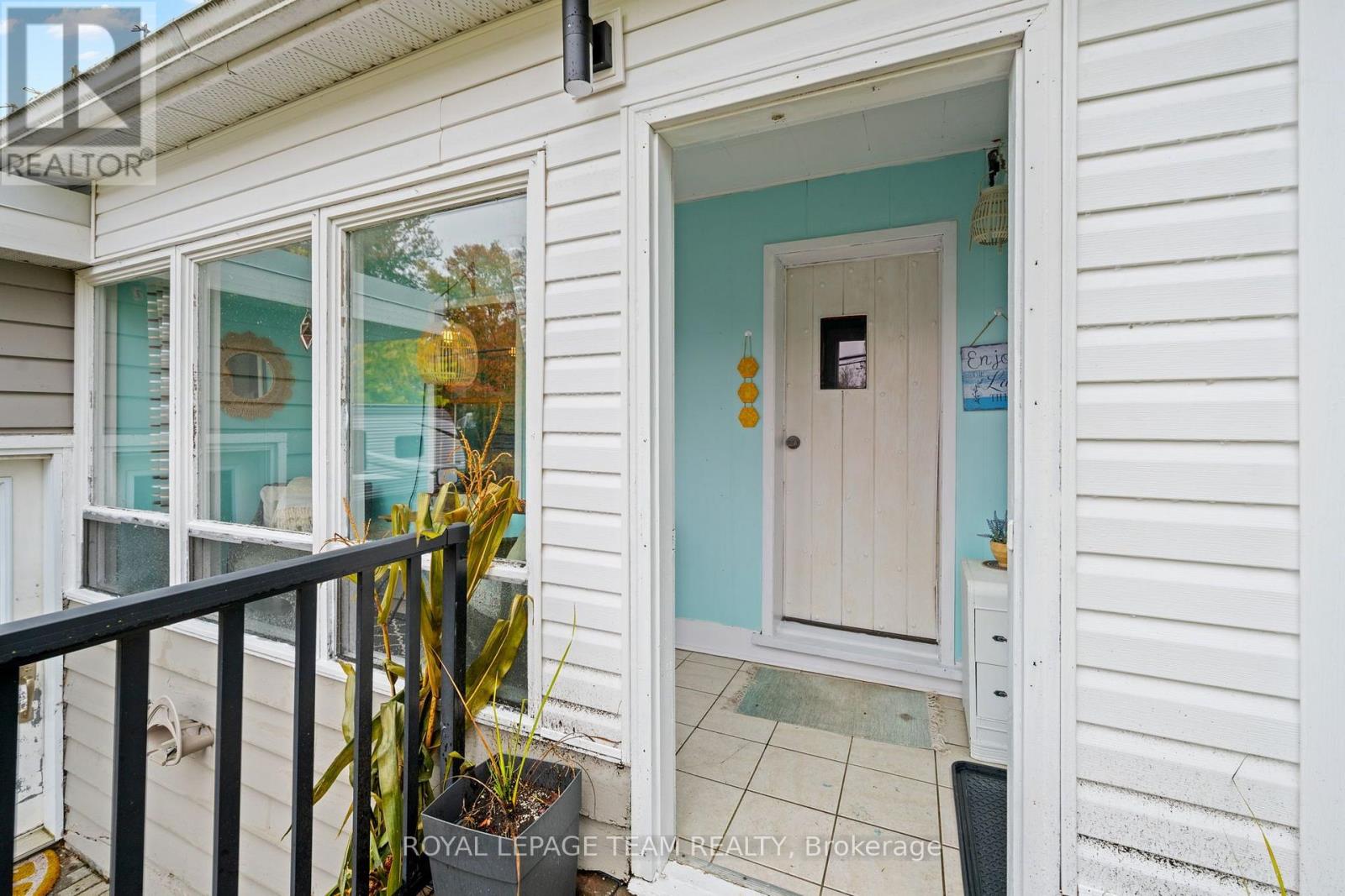 4122 Broadway Street — photo 3