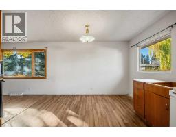 8712 11 Street SW - photo 14
