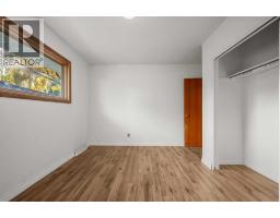 8712 11 Street SW - photo 21