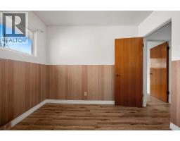 8712 11 Street SW - photo 18