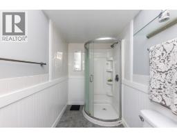 741 E 18th Street, North Vancouver, BC V7L2Y7 Photo 18