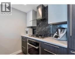 5077 Cambie Street, Vancouver, BC V5J0H7 Photo 10