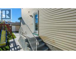 291 Taravista Street NE - photo 3