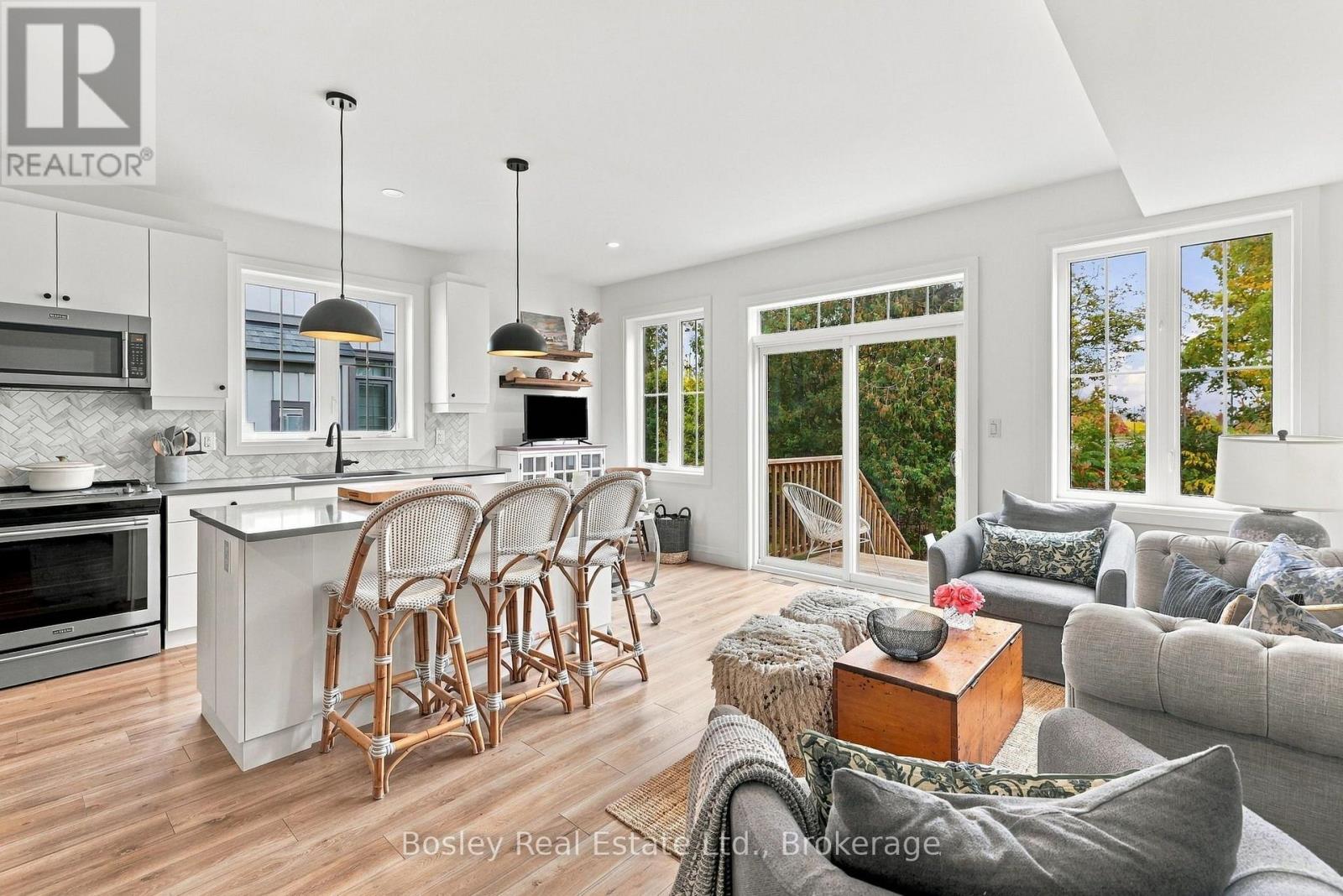 242 Courtland Street — photo 13