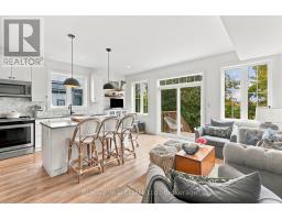 242 Courtland Street, Blue Mountains, ON L9Y0R4 Photo 13
