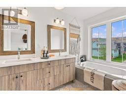 242 Courtland Street, Blue Mountains, ON L9Y0R4 Photo 21