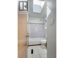 2056 Cottonwood Crescent SE - photo 18