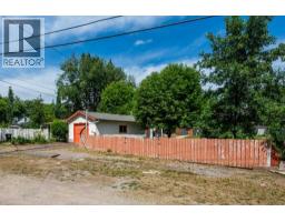 2056 Cottonwood Crescent SE - photo 33
