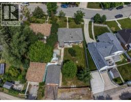 2056 Cottonwood Crescent SE - photo 37