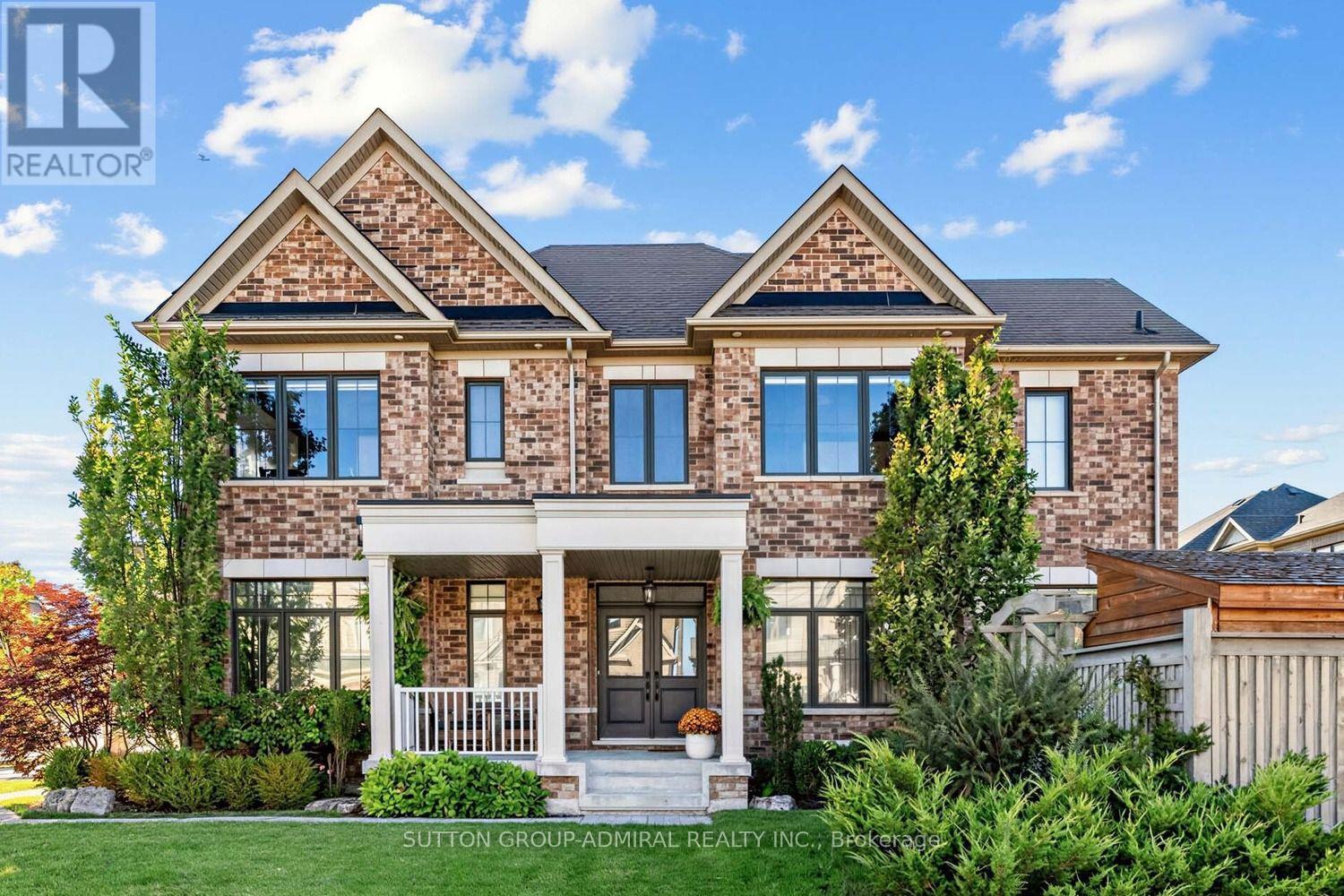 109 Leaden Hall Drive, East Gwillimbury, ON photo 2