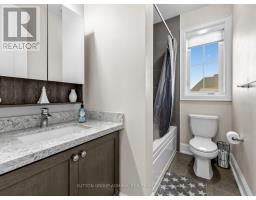 109 Leaden Hall Drive, East Gwillimbury, ON L9N0R5 Photo 10