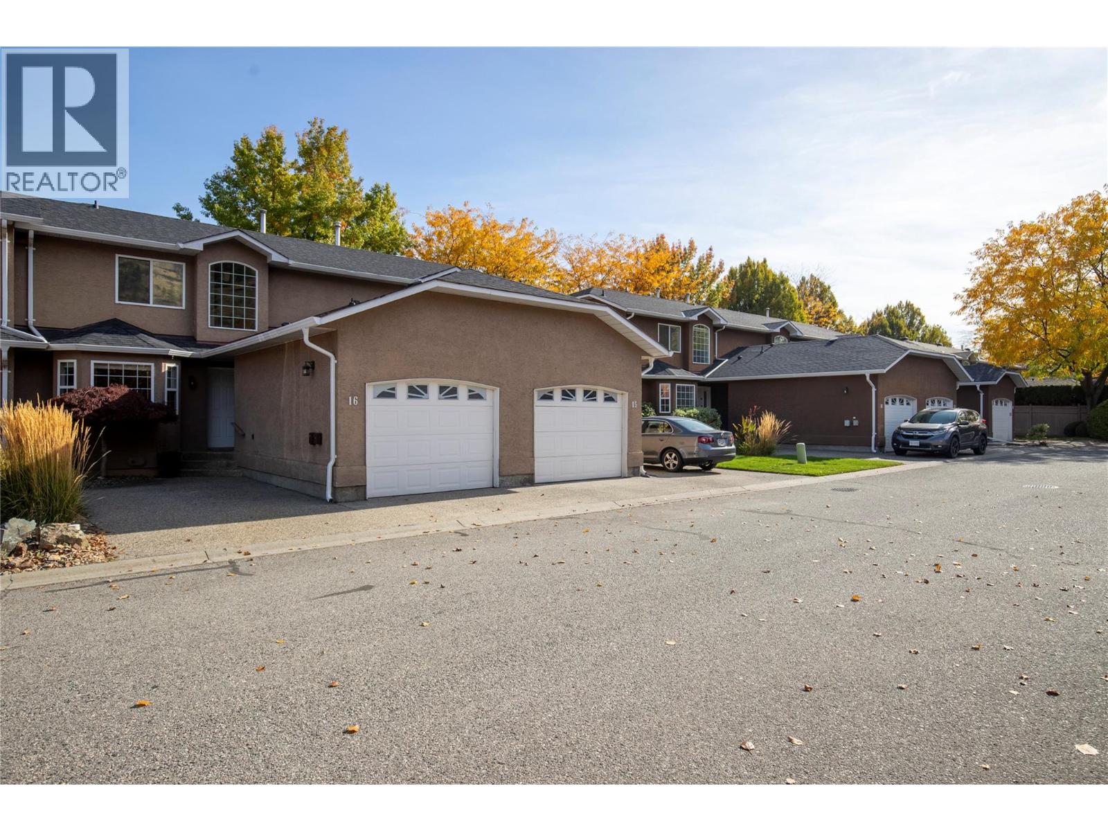#16 535 Glenmeadows Road - 38