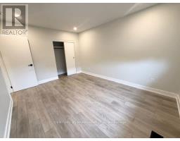 Main Level - 82 Verobeach Boulevard, Toronto, ON M9M1P9 Photo 14