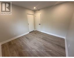 Main Level - 82 Verobeach Boulevard, Toronto, ON M9M1P9 Photo 16
